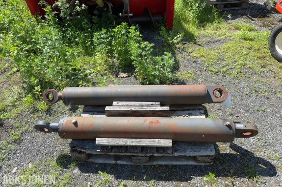 2 stk hydraulikksylindre, PMC