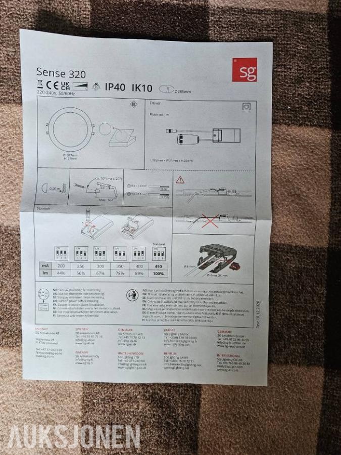 SG Sense 320 LED panel 3000K Hvit - 4stk.