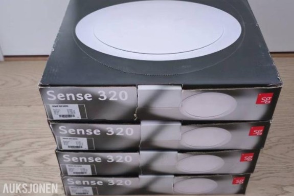 SG Sense 320 LED panel 3000K Hvit - 4stk.