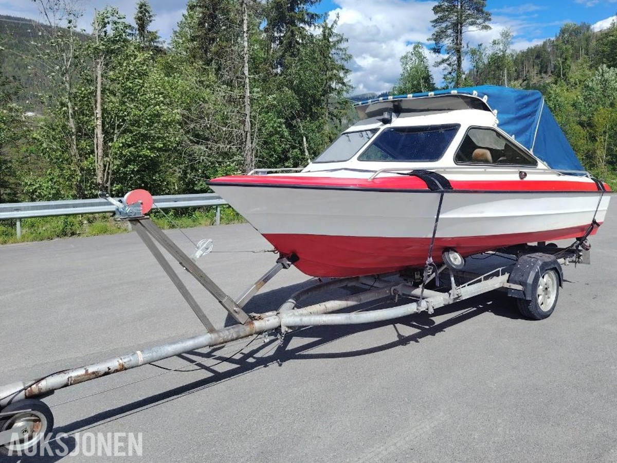 1985 Skibsplast 550 55hk Yamaha Båthenger