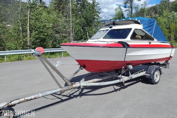 1985 Skibsplast 550 55hk Yamaha Båthenger