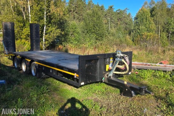 2022 Bailey  Low Loader maskinhenger – 24 tonn nyttelast – hydrauliske kjørebruer – lite brukt