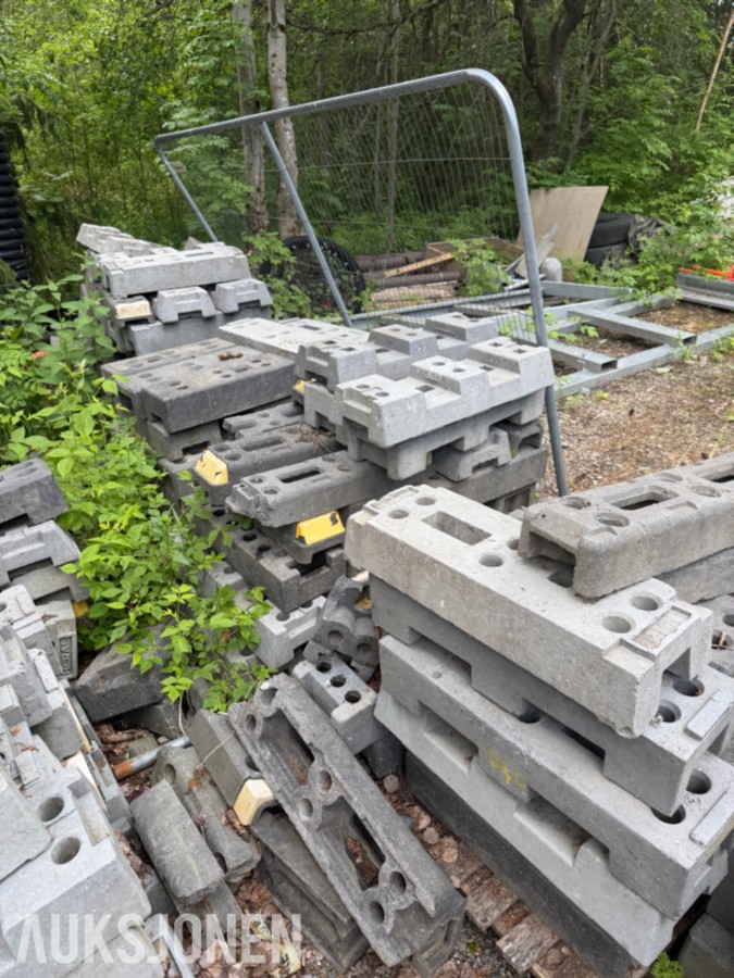 MYE Byggegjerder og byggemateriell selges
