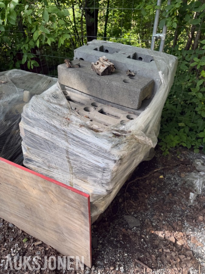 MYE Byggegjerder og byggemateriell selges