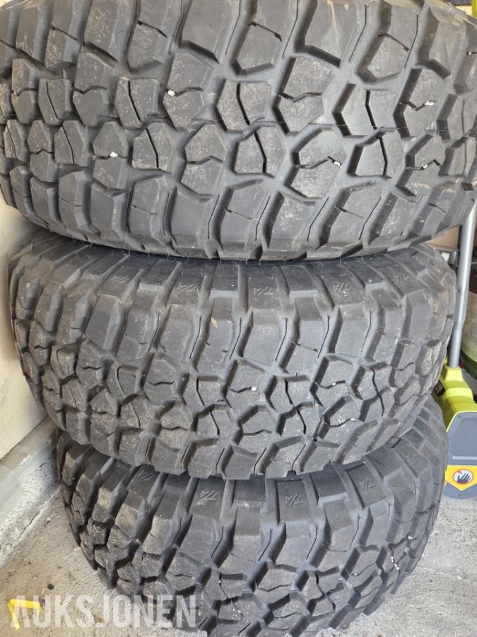 4 stk Offraoad Dekk 35x1250R15LT1130, Boltsirkel 8x165.1