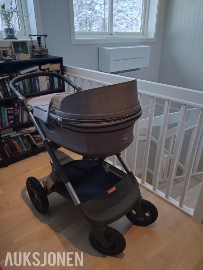 2016 Barnevogn - Stokke Trailz