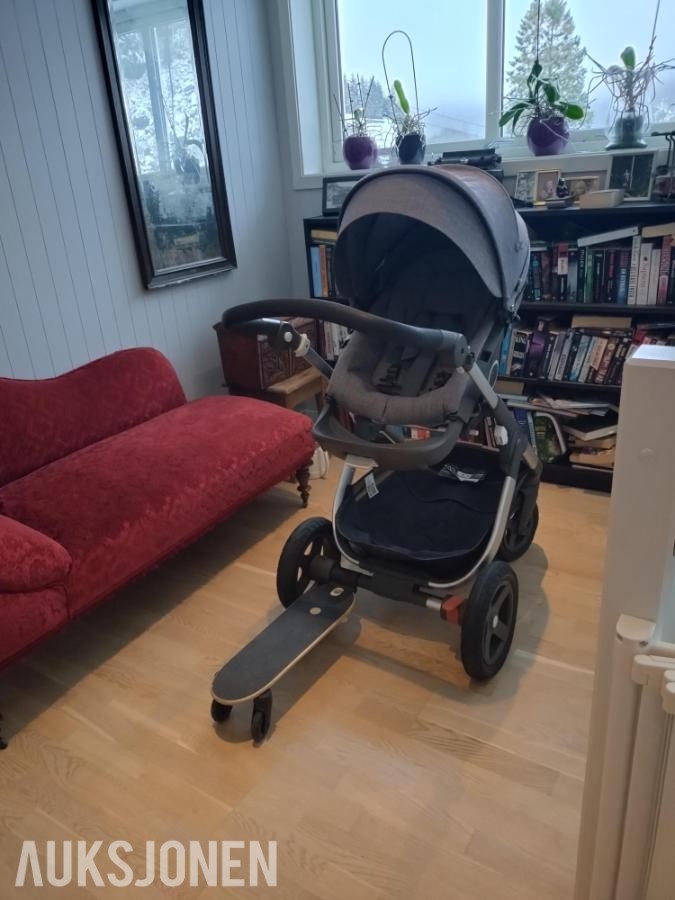 2016 Barnevogn - Stokke Trailz