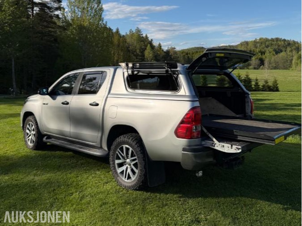 2020 Toyota HiLux 2,4 150hk 4WD automat 4d, Webasto, Hardtop, Ryggekamera