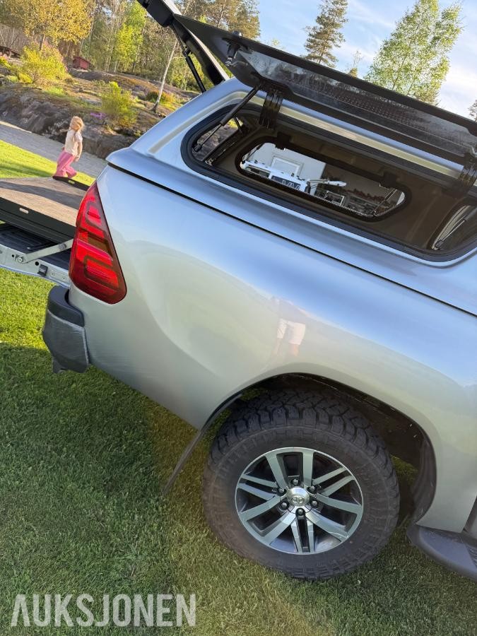 2020 Toyota HiLux 2,4 150hk 4WD automat 4d, Webasto, Hardtop, Ryggekamera