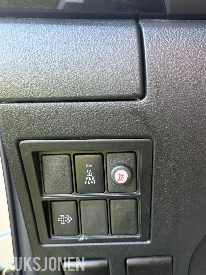 2020 Toyota HiLux 2,4 150hk 4WD automat 4d, Webasto, Hardtop, Ryggekamera
