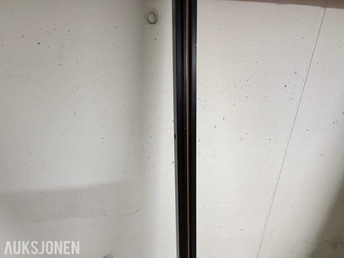 SWEDOOR INNERDØR MED KARM 93 X 210 CM