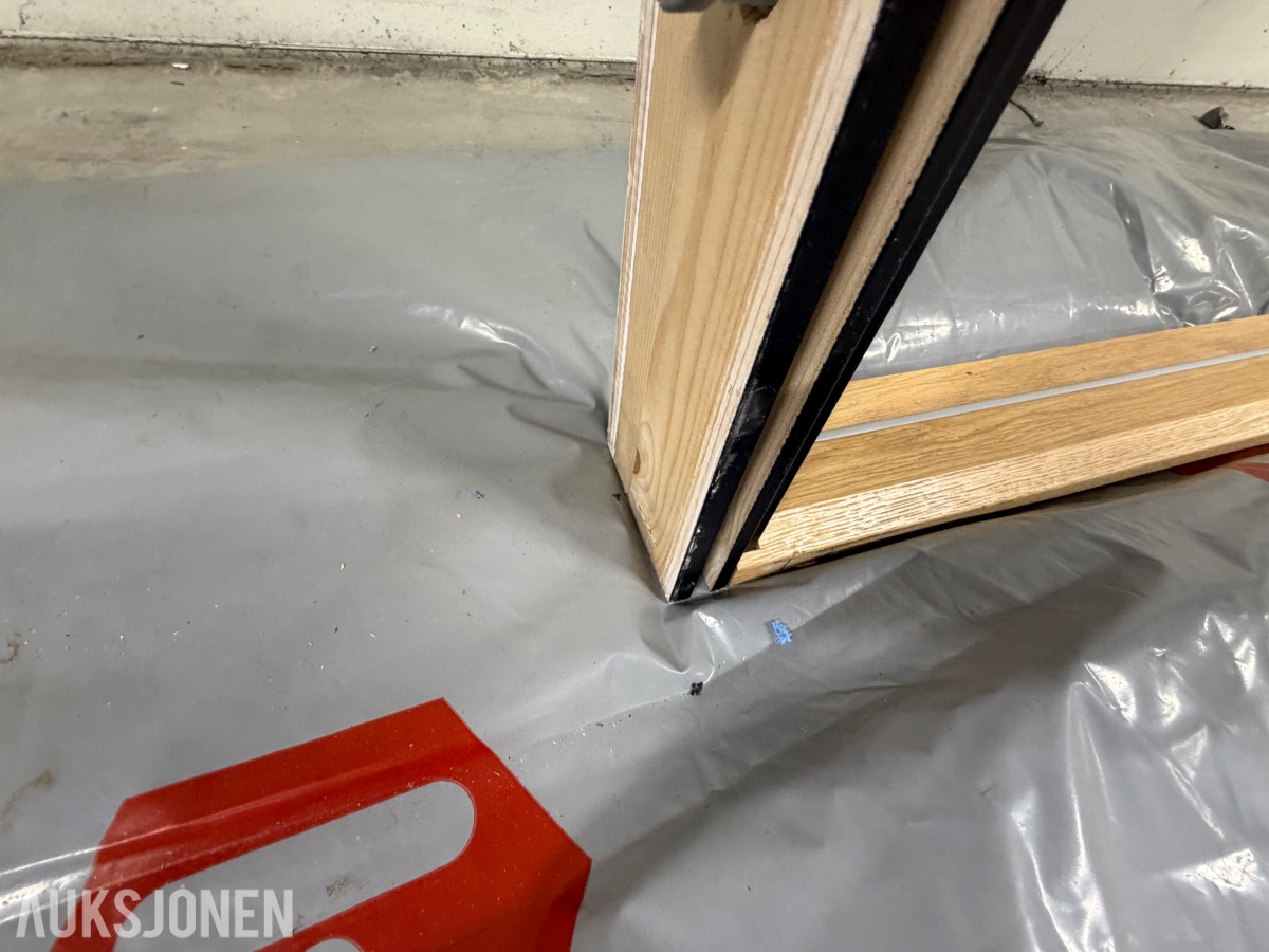 SWEDOOR INNERDØR MED KARM 93 X 210 CM