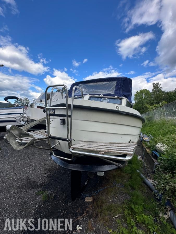 1980 Sandvik 26AC båt  med perkins motor