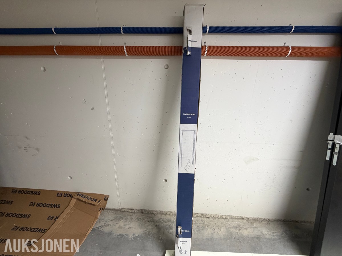 DØRKARMER 90X210 CM MED DEMPLIST