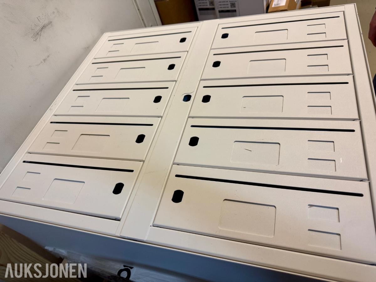 1 stk Postkasseseksjon - 10 postkasseenheter