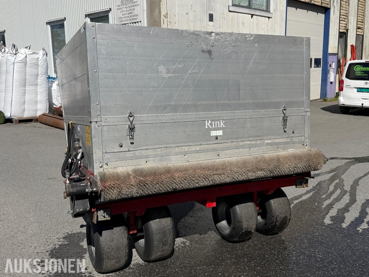 2010 Redexim Rink 1210 toppdressingsspreder