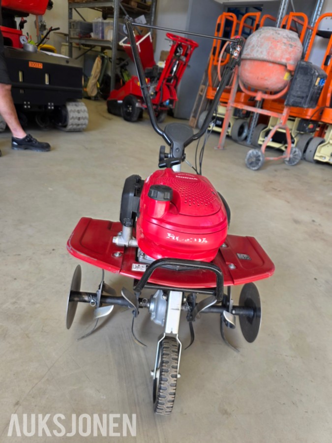 2019 Honda FG 220 Jordfreser