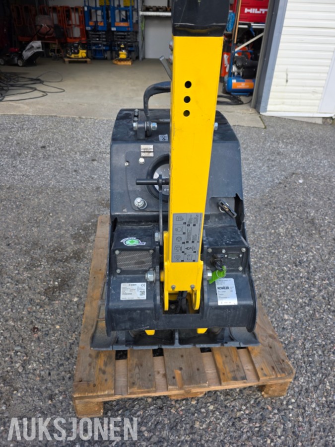2022 Bomag BPR 55/65D Econmizer vibroplate kun 227 timer