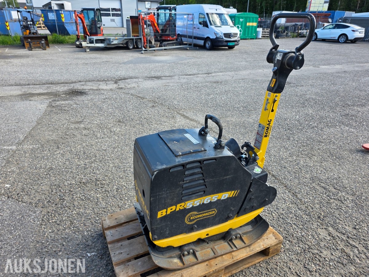 2022 Bomag BPR 55/65D Econmizer vibroplate kun 227 timer