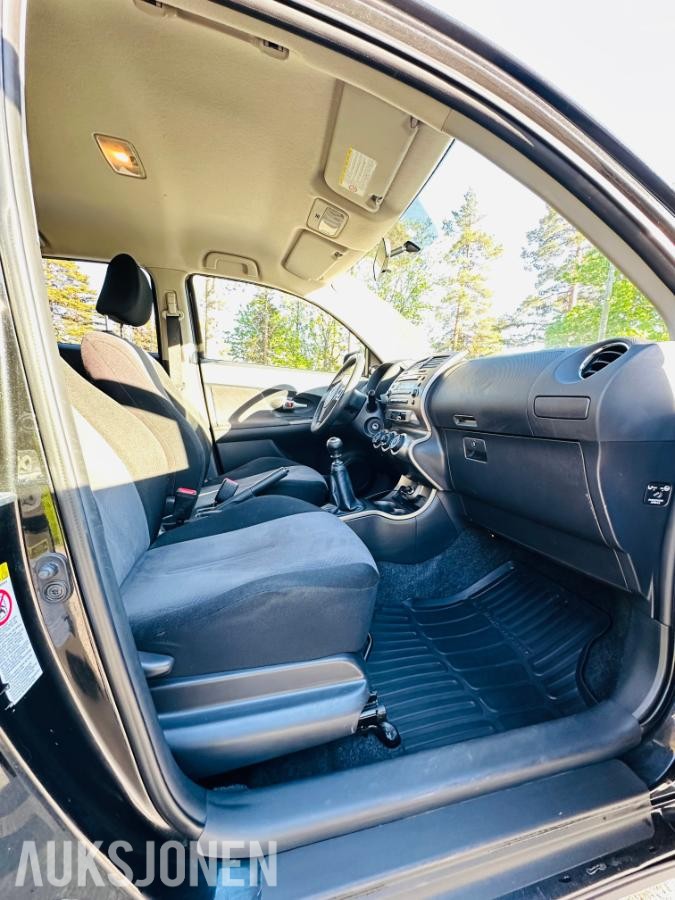 2012 Toyota Urban Cruiser 1.4 D-4D 90hk 4WD Dynamic s+v dekk