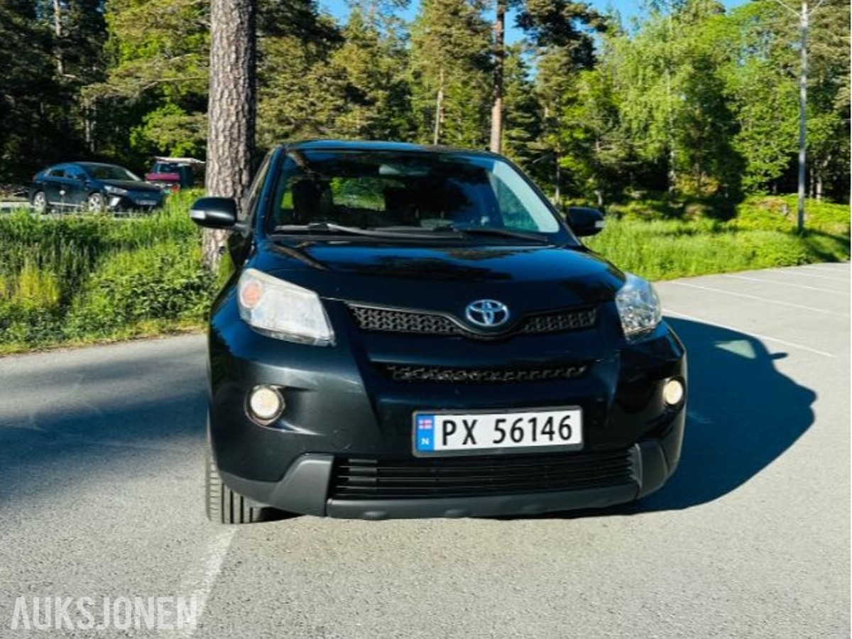 2012 Toyota Urban Cruiser 1.4 D-4D 90hk 4WD Dynamic s+v dekk