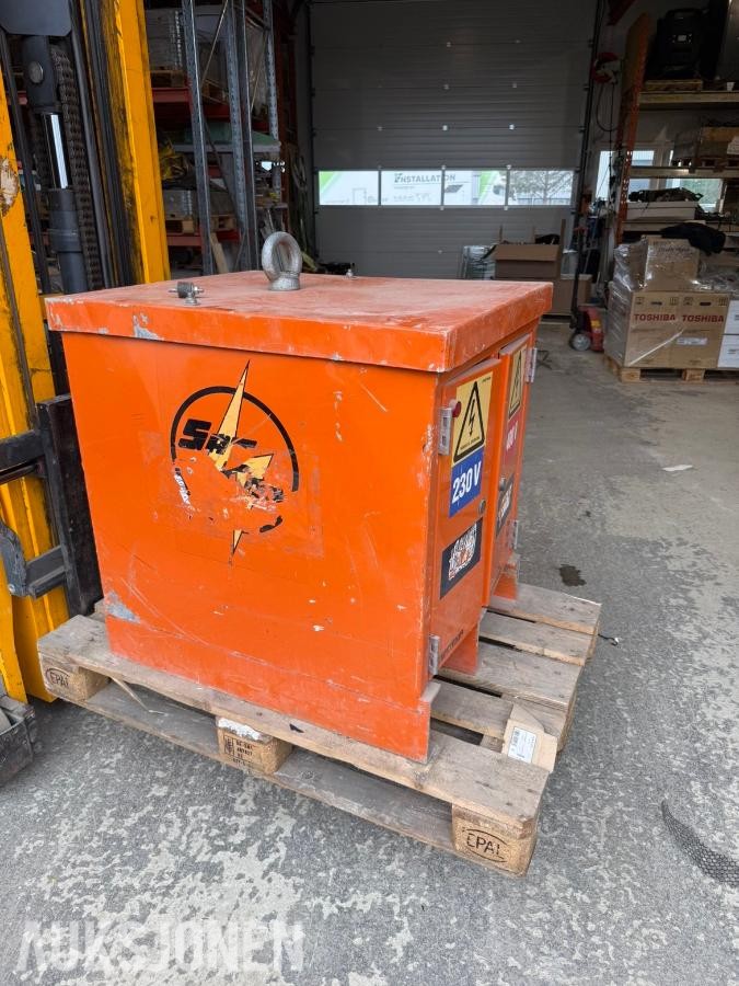 2000 400v/230v trafo Trafo