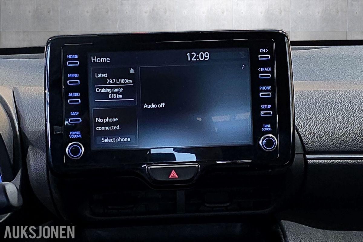 2023 Toyota Yaris Cross, 1,5 Hybrid AWD-i, 65000km