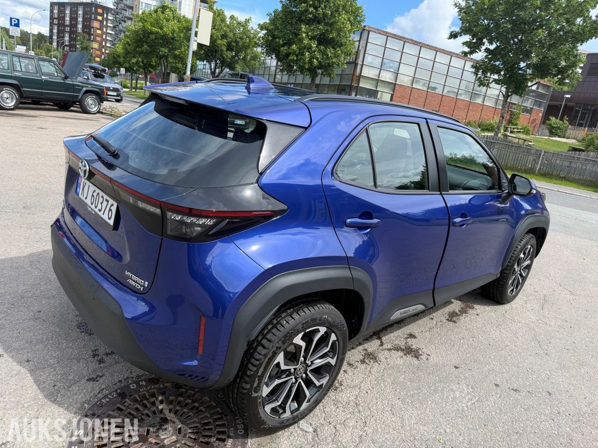 2023 Toyota Yaris Cross, 1,5 Hybrid AWD-i, 65000km