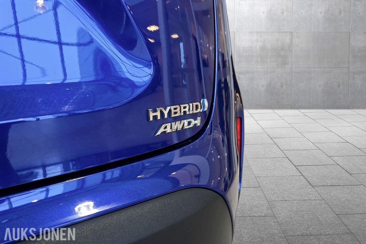 2023 Toyota Yaris Cross, 1,5 Hybrid AWD-i, 65000km