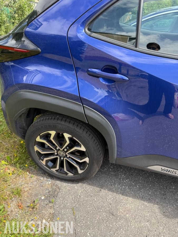 2023 Toyota Yaris Cross, 1,5 Hybrid AWD-i, 65000km
