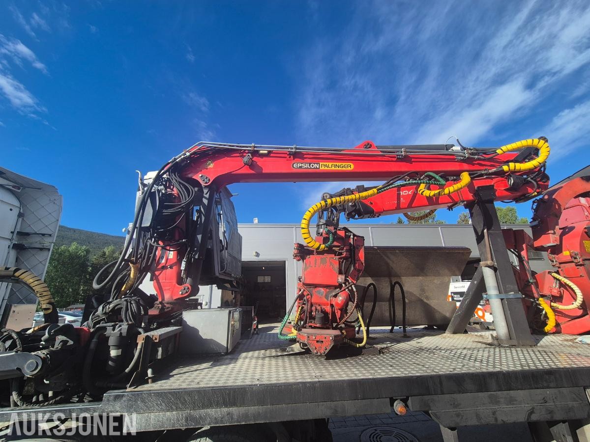2005 Scania R500 LA med hogstmaskin og fliskutter