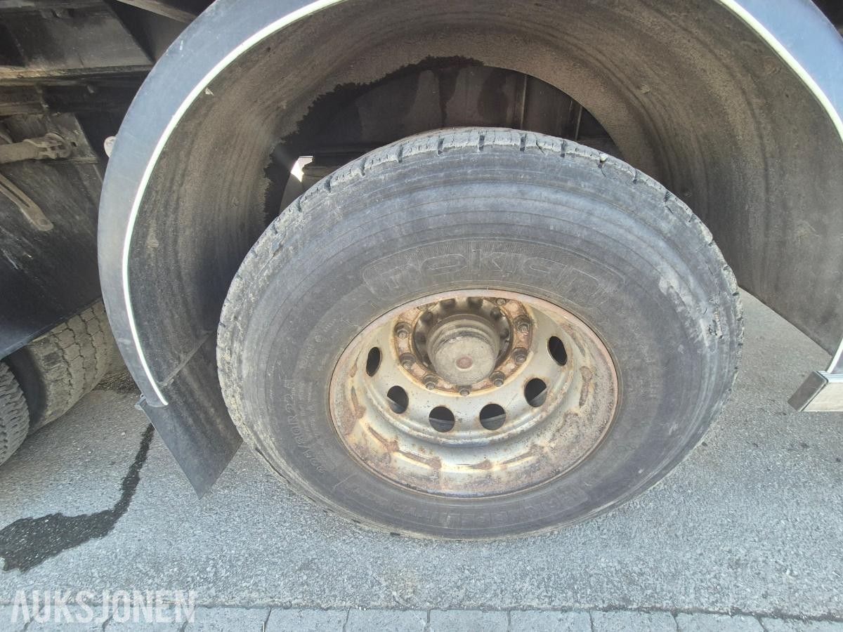 2005 Scania R500 LA med hogstmaskin og fliskutter