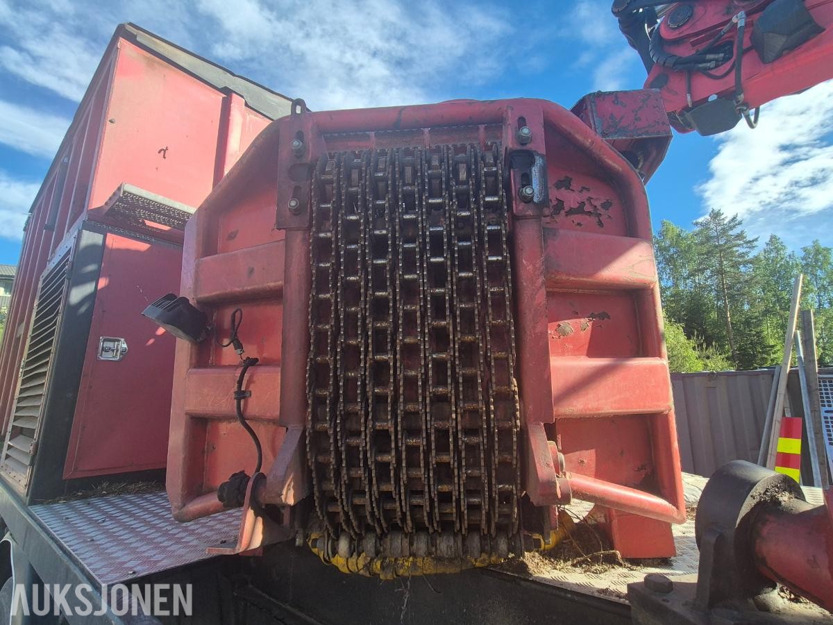 2005 Scania R500 LA med hogstmaskin og fliskutter