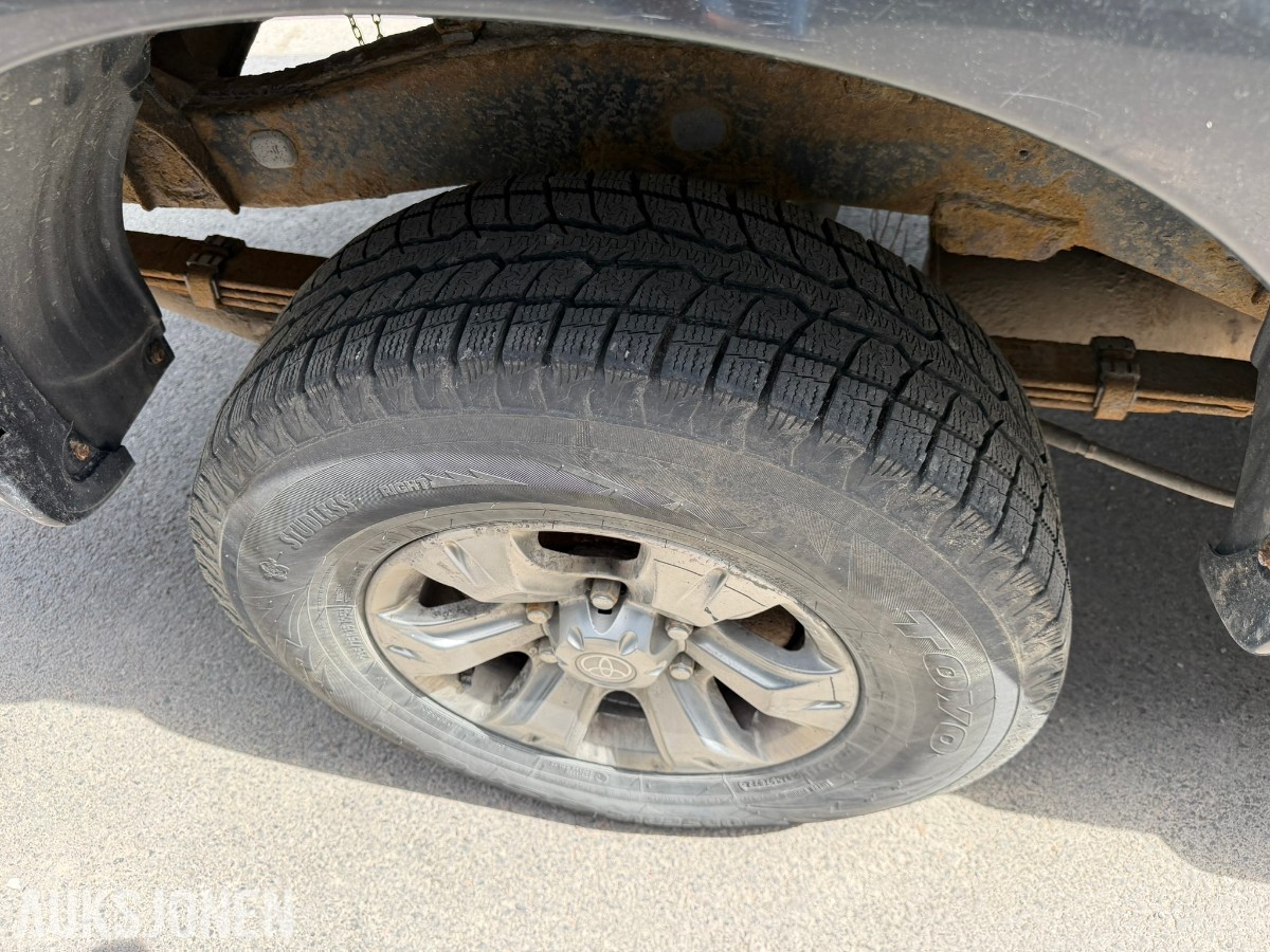 2014 Toyota HiLux 2.5D 4WD HENGERFESTE