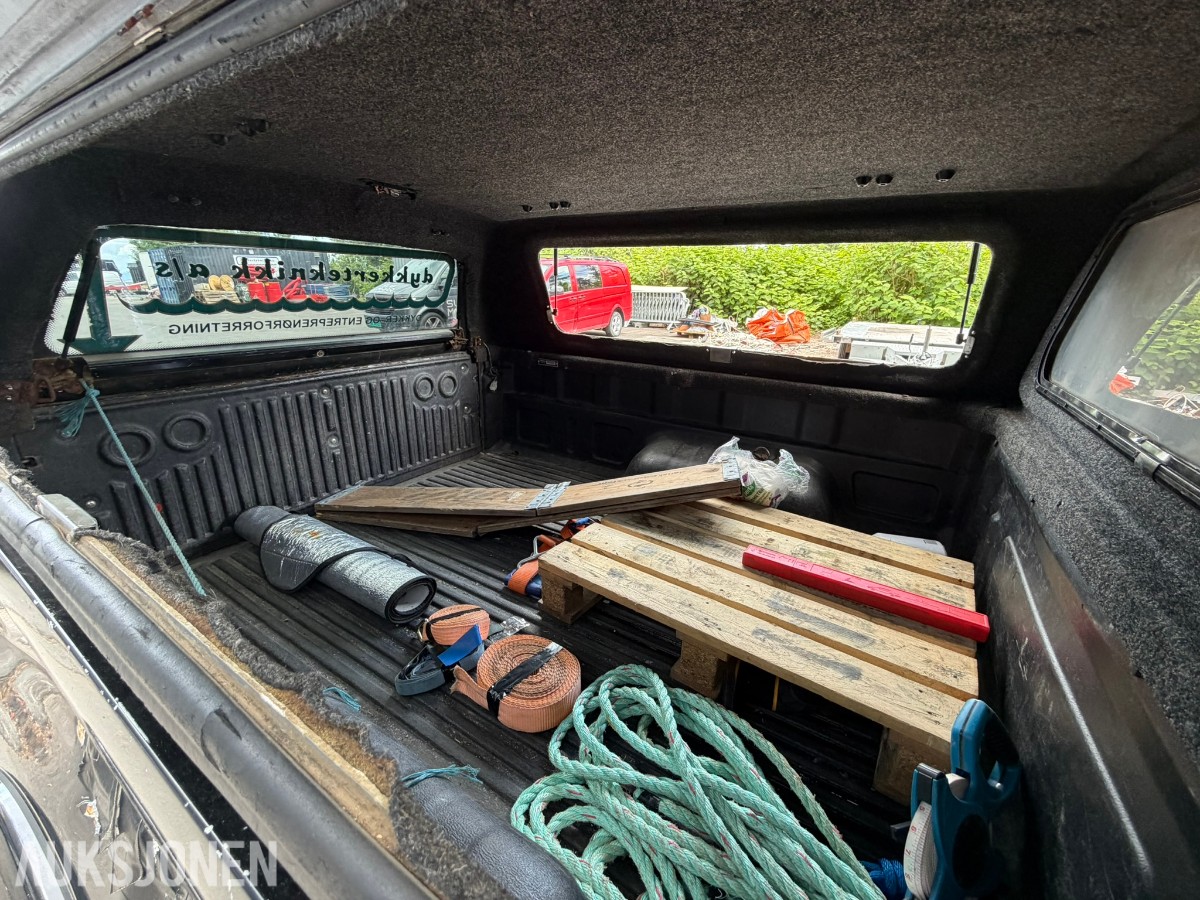 2014 Toyota HiLux 2.5D 4WD HENGERFESTE