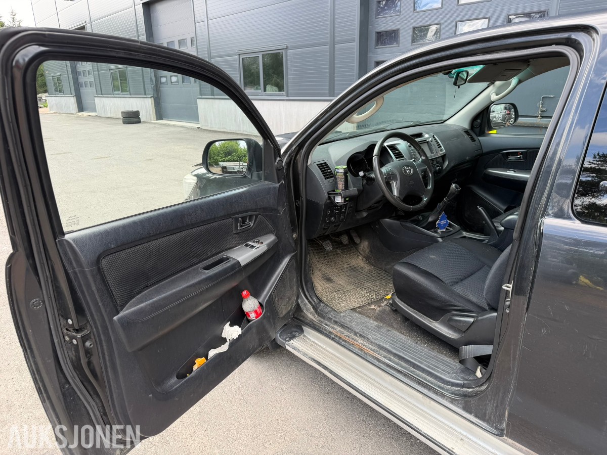 2014 Toyota HiLux 2.5D 4WD HENGERFESTE