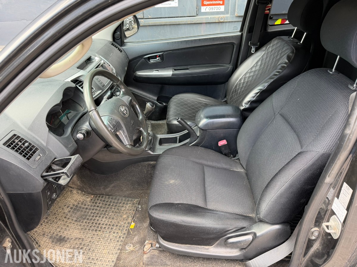 2014 Toyota HiLux 2.5D 4WD HENGERFESTE