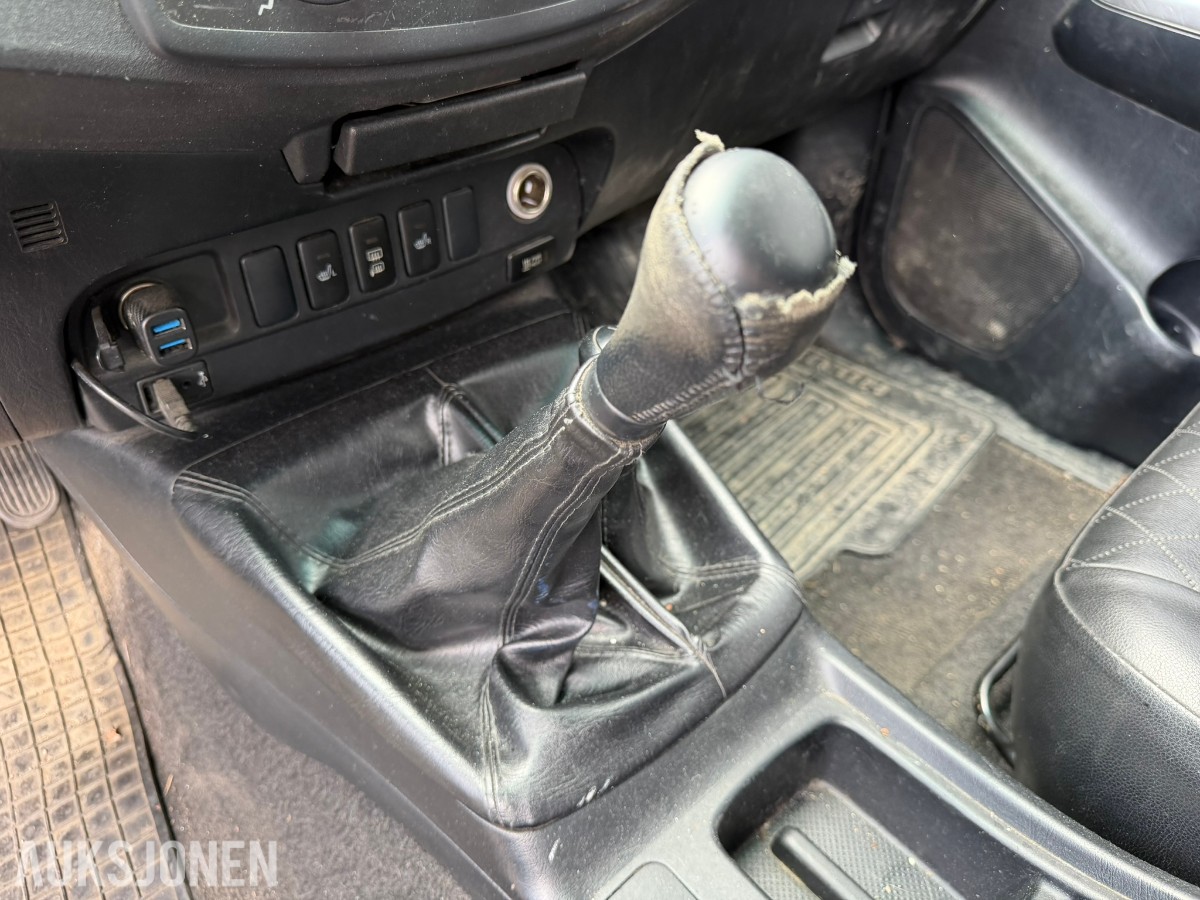 2014 Toyota HiLux 2.5D 4WD HENGERFESTE