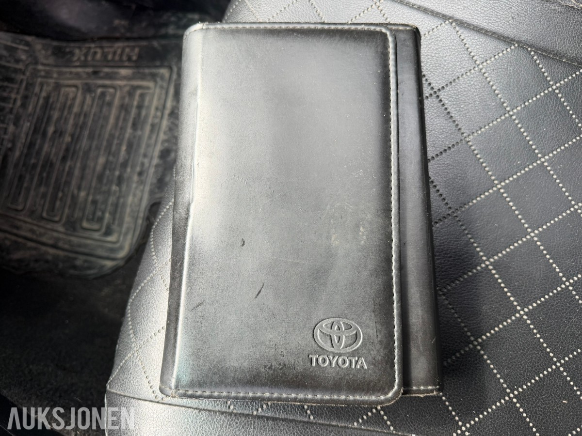 2014 Toyota HiLux 2.5D 4WD HENGERFESTE