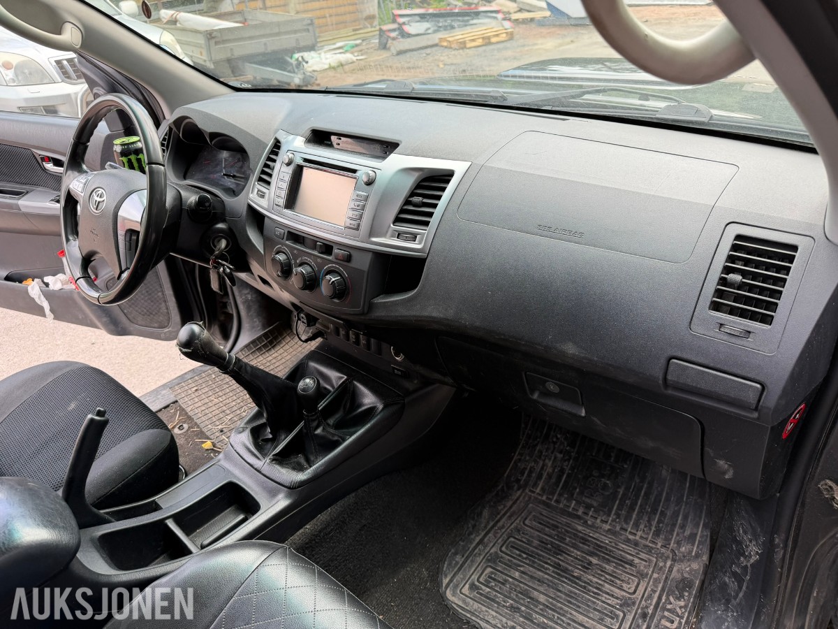 2014 Toyota HiLux 2.5D 4WD HENGERFESTE