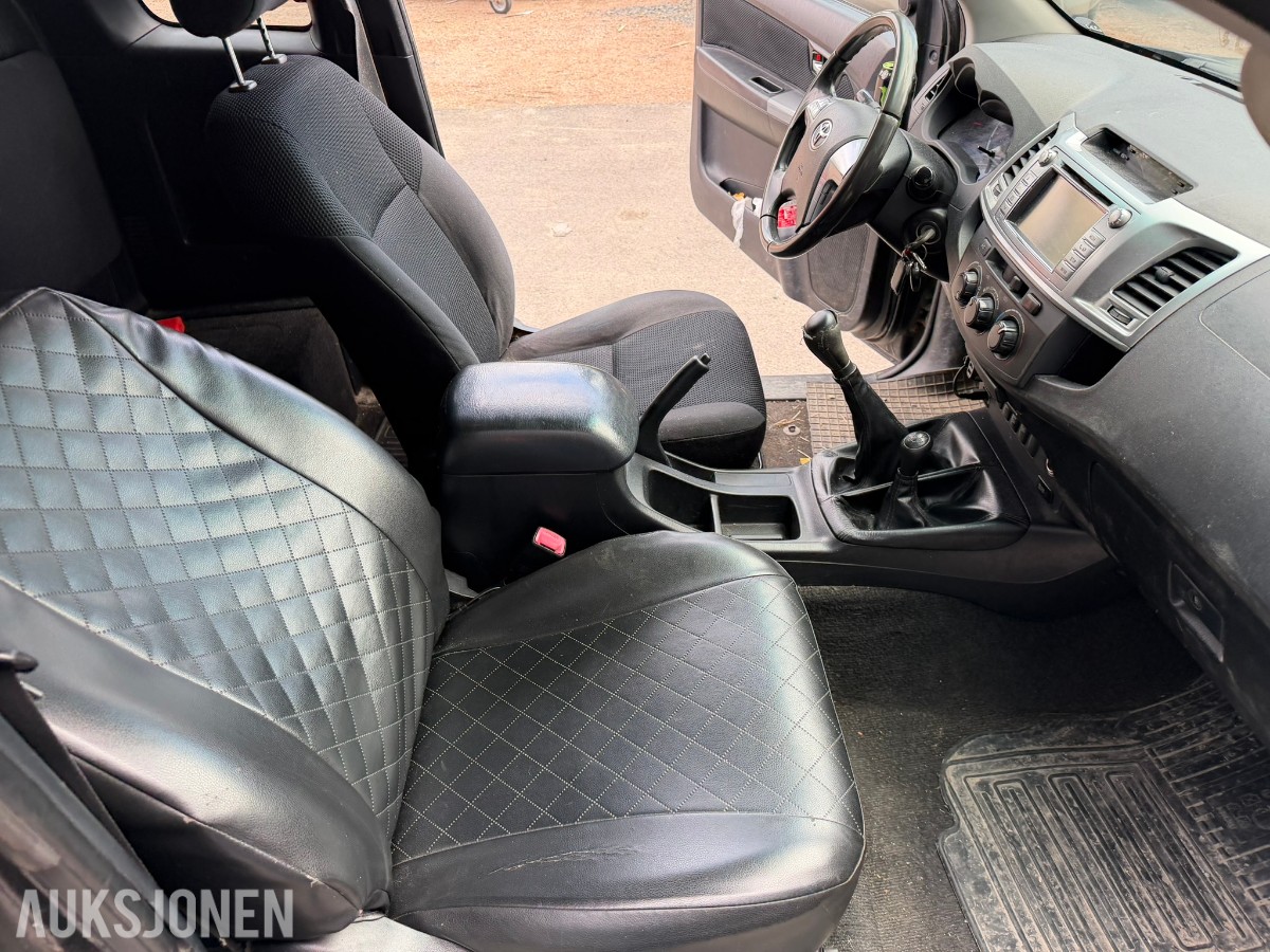 2014 Toyota HiLux 2.5D 4WD HENGERFESTE