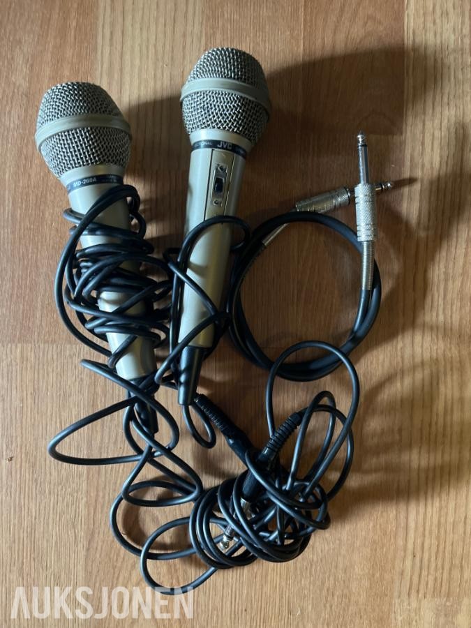 Keyboard med diverse utstyr Technics KN5000 og Peavey