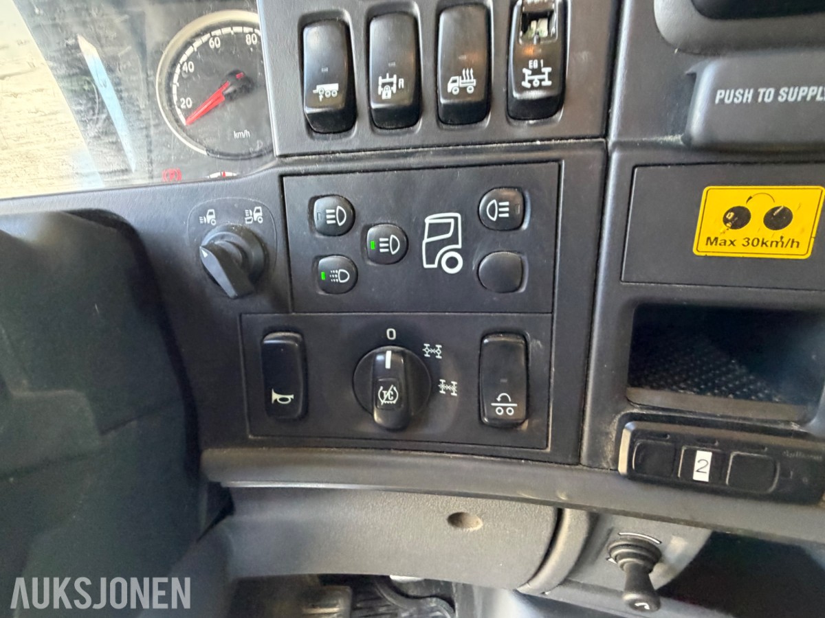 2011 Scania R 620 tippbil