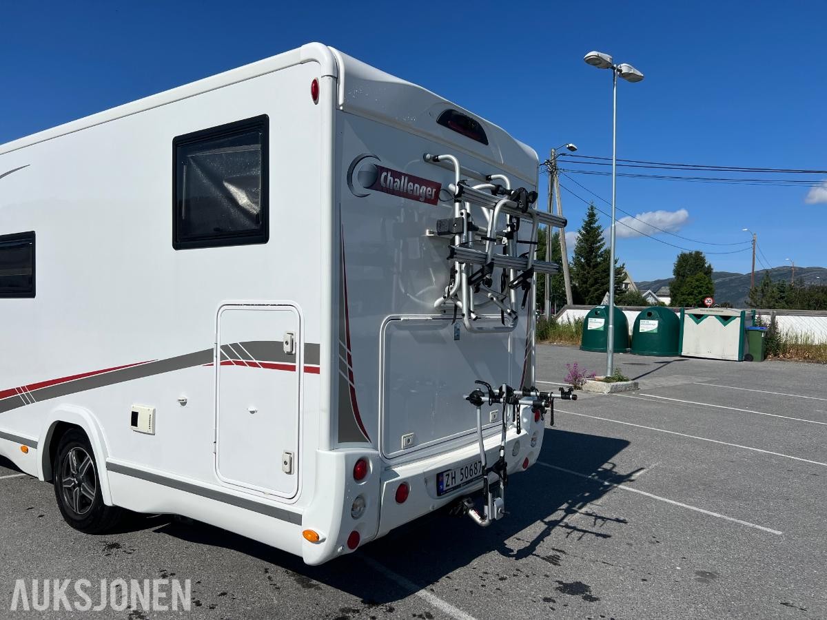 2017 Challenger Campingbil AUTOMAT TRUMA VARMER KENWOOD S+V DEKK 