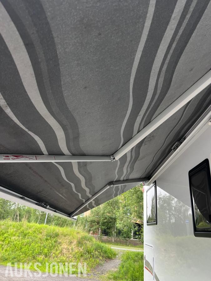 2017 Challenger Campingbil AUTOMAT TRUMA VARMER KENWOOD S+V DEKK 