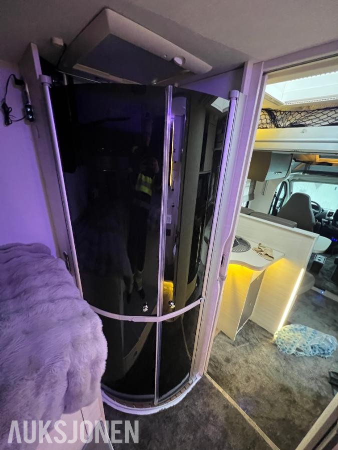 2017 Challenger Campingbil AUTOMAT TRUMA VARMER KENWOOD S+V DEKK 