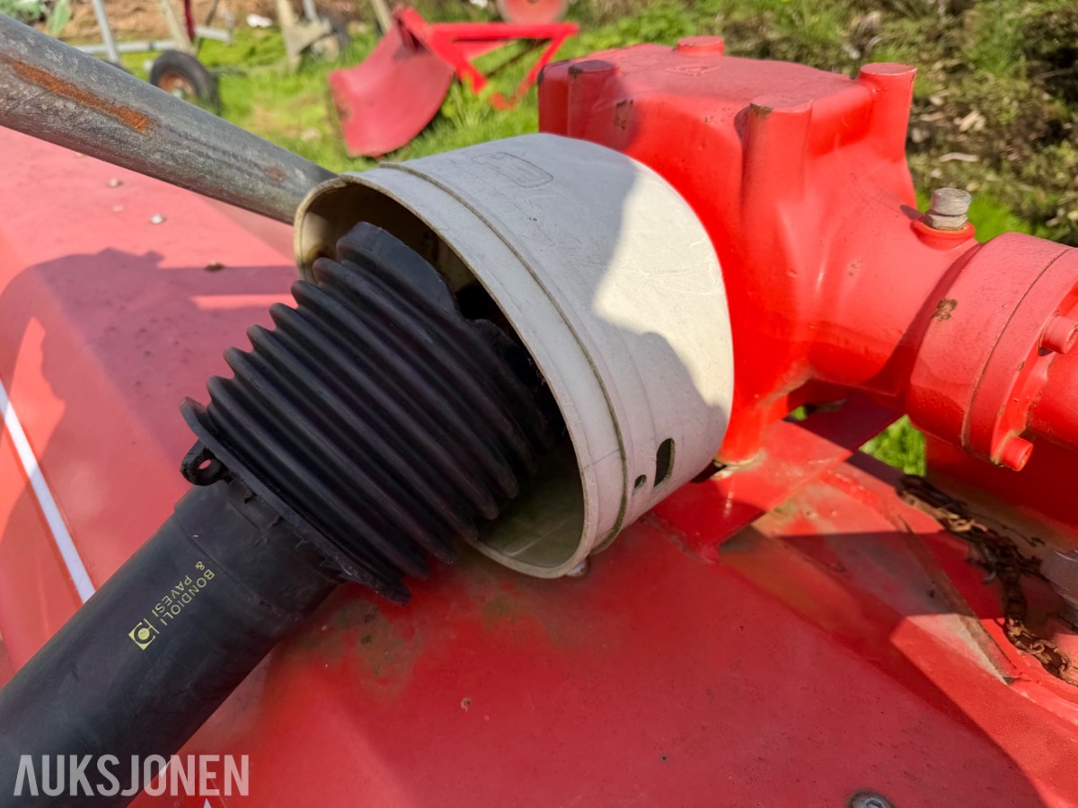 KUHN Beitepusser VKM 305