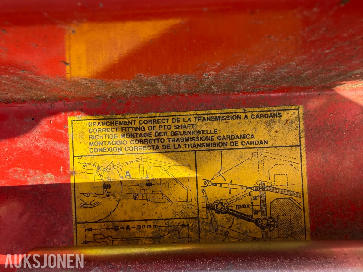 KUHN Beitepusser VKM 305