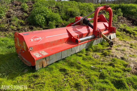 KUHN Beitepusser VKM 305
