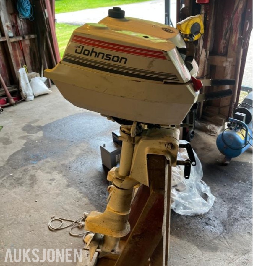 2 stk påhengsmotorer, Evinrude og Johnson, 4hk
